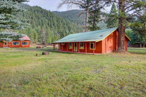 St Regis Vacation Rental | 2BR | 2BA | 3,000 Sq Ft | 1 Step to Enter