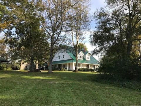 Welcome to our farmhouse!