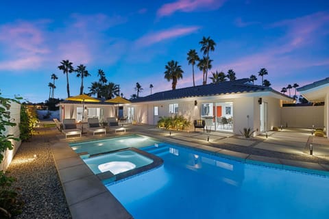 Your own private mid-century oasis - pool, spa, and mountain views all to yourself