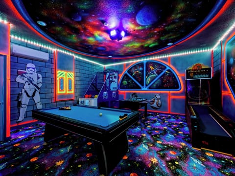 Star Wars Galactic Garage: pool table, commercial-grade skeeball, basketball arcade, and LED-lit ceilings