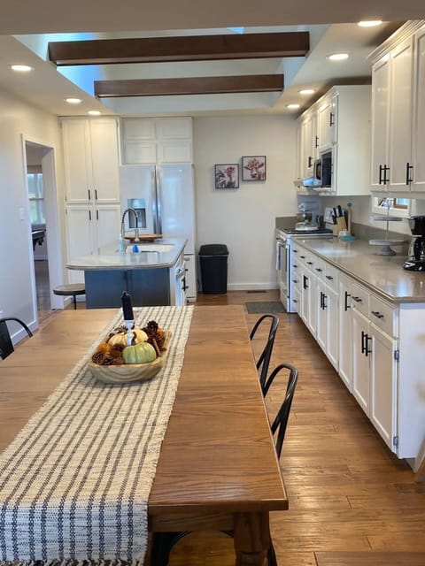 Dining table that seats up to (8) people.