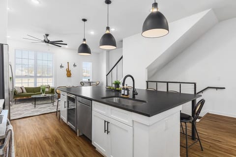 Massive kitchen island with seating for 8. We provide all the kitchen essentials, cleaning supplies, and utensils so you can cook & make yourself at home.