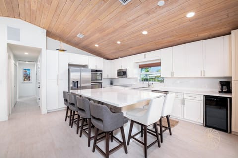 Fully Stocked Kitchen
