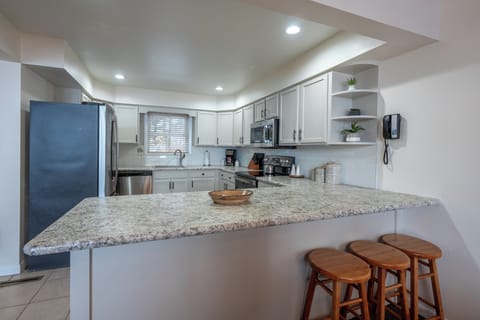 fully appliance kitchens