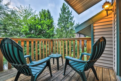 private deck off loft area