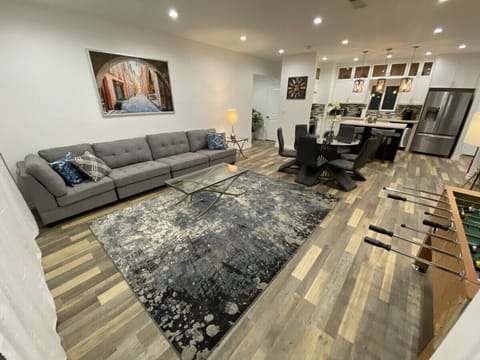 LIVING ROOM & DINING AREA