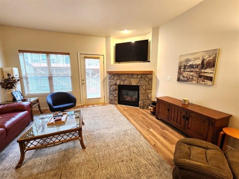 Cozy living room with gas fireplace