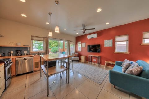 Casita 1 open concept family room and kitchen