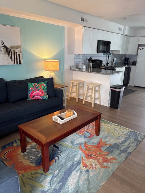 Plenty of necessities to cook! 