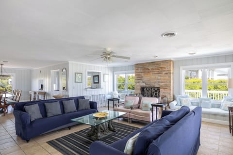 Welcome to Oceanfront Escape!