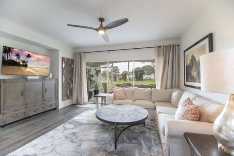 Living room and golf course view 