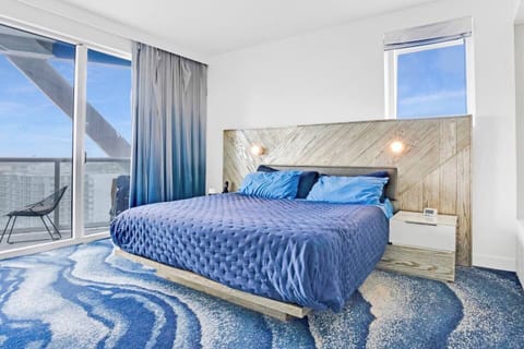 Beautiful bedroom views, King size bed