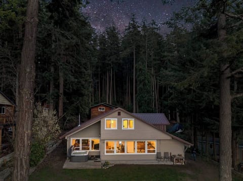 51dd0819-0c3a-4ad2-84b5-7c9ba951fd58