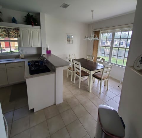 Eat in kitchen with LED Lights with dimmer switch and electric rolldown shutters