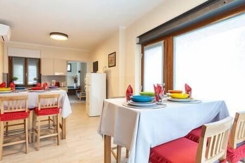 610f403e-66de-4563-b50c-20b812882950