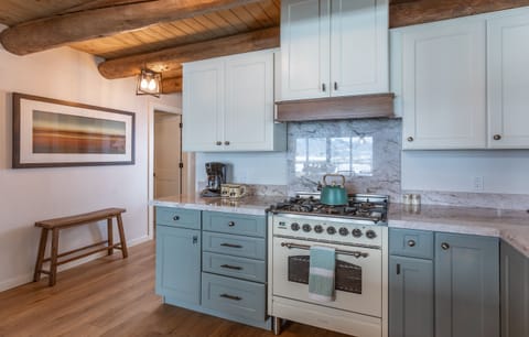 Great updated and remodeled kitchen