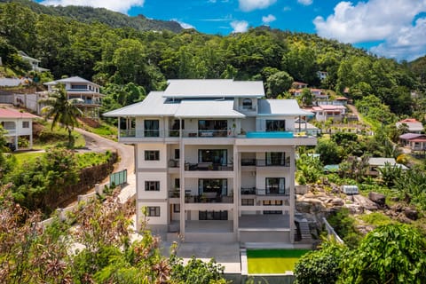 Aran Apartments- Exterior 