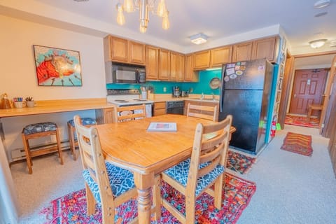 Art is the name of our game. If you like art, you will LOVE this place.