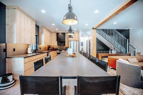 Kitchen Counter Seating