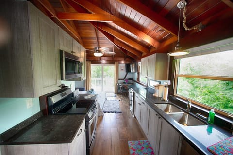 Upper Level Guest House 
Studio room 