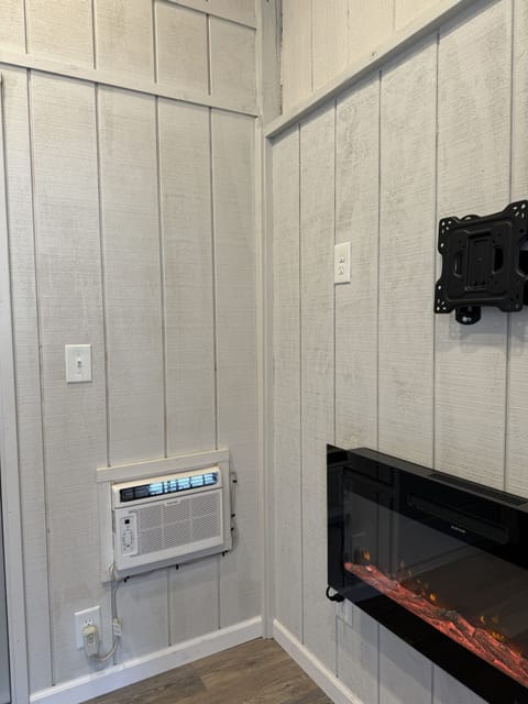 Bedroom 2, Air conditioner & fireplace. Private entrance off front porch.