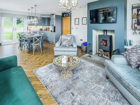 Open plan living space | Bellshill Bothy, Bellshill, near Bamburgh