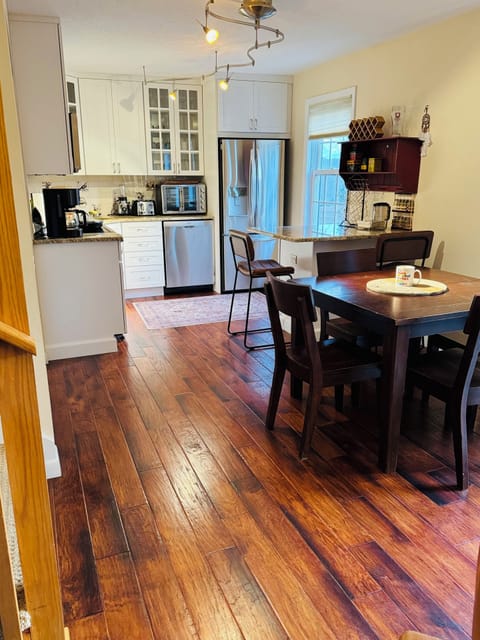 Best place to enjoy a delicious meal together with your loved ones. 