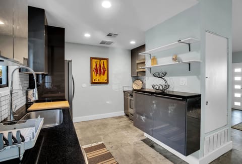 5ef835f6-bc7c-49fb-b2a7-fbda0dd80f67