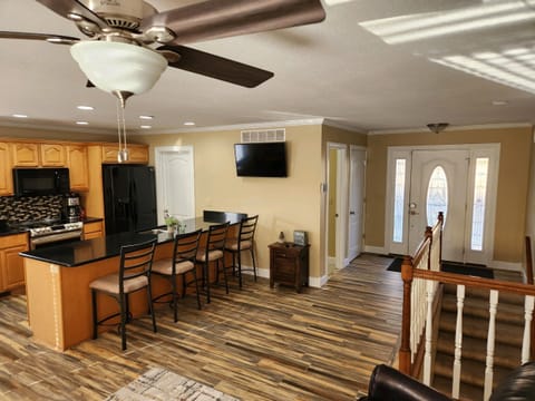 Open concept livingroom and kitchen-main level