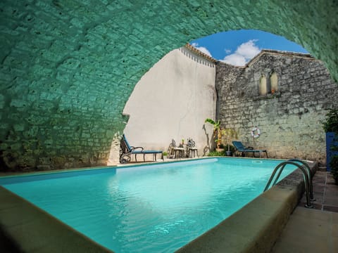 Holiday Home Swimming Pool