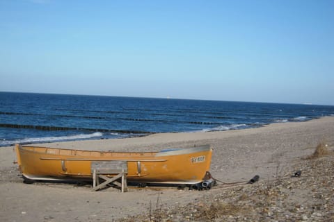 Surroundings [summer] (1-5 km)