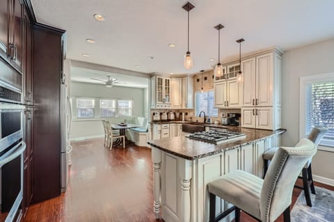 plenty of space for the chef in the group!