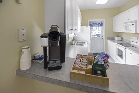 Coffee station. Includes starter pack.