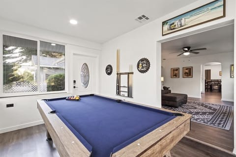 Sunroom with Pool Table