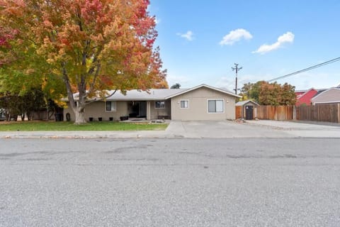 Large duplex with 3 bedrooms, 2 baths, long separate dedicated driveway.