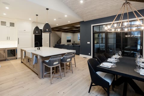 Kitchen w/ high end appliances, 2 dishwashers, seating for12, drip coffee maker