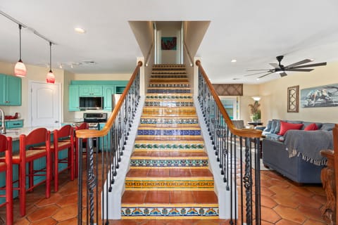 Find Exquisite Details of Authentic Mexican Artistry Like Lovely Talavera Tiles