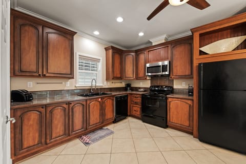 Full Equipped Kitchen