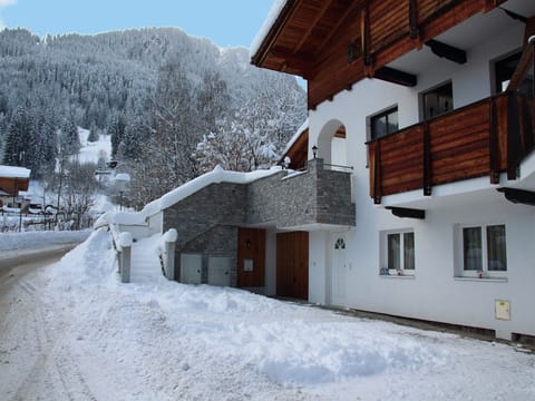 Holiday Home Exterior [winter]