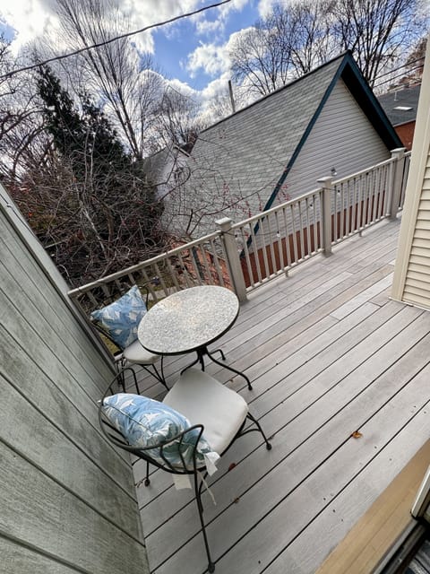 Back porch connected to Living Room