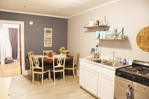 Kitchen and dining area.