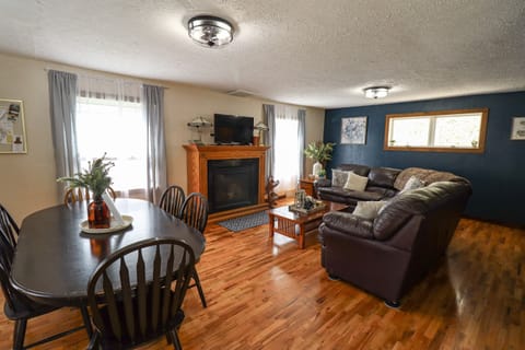 Living and dining area