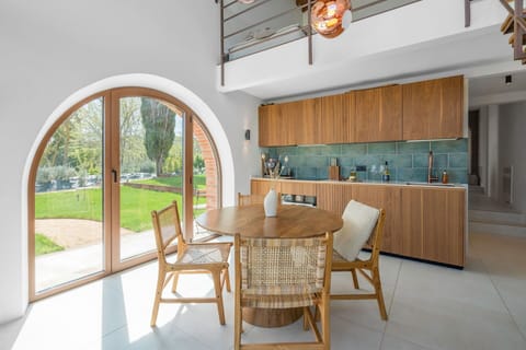 Autumn, Kitchen, Spring, Summer