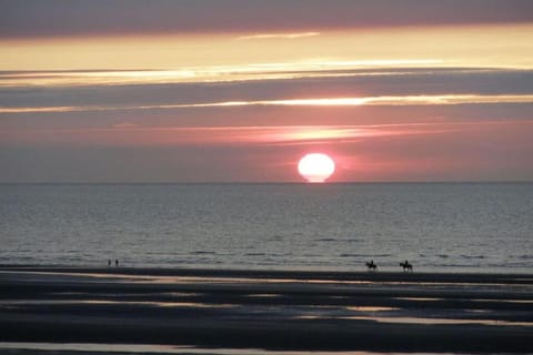 Surroundings [summer] (1-5 km)