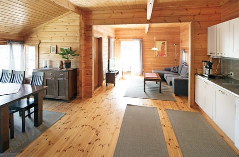 Living room, kitchen & dining table