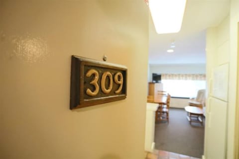 Stay at the Inns of Waterville Valley for a Cozy Resort Experience