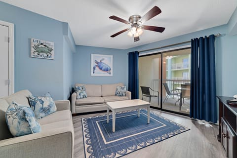 Welcome to Harbour Place 210!