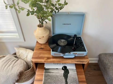 Let the record the play.