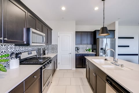 Kitchen | Dishwasher | Spices | Keurig Coffee Maker