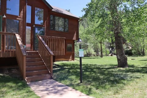 Welcome to Bear Creek Six!